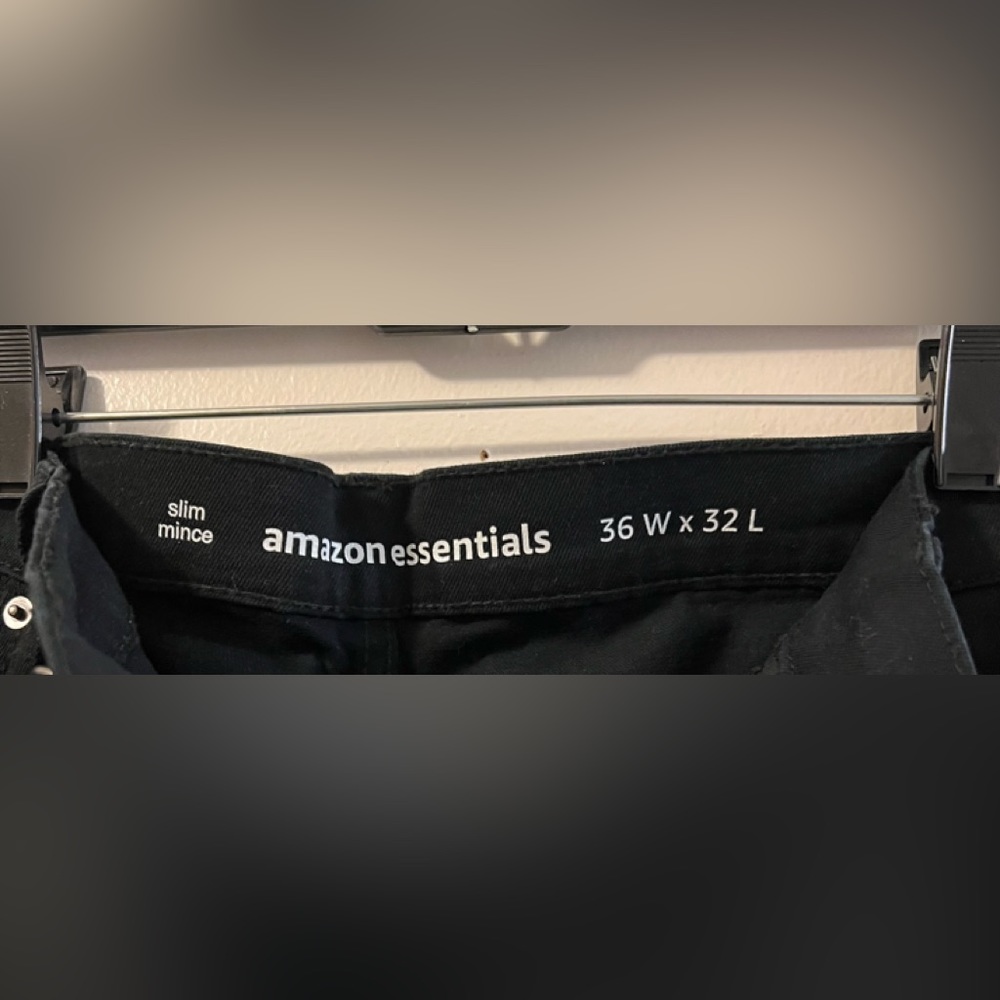 NWOT AMAZON ESSENTIALS BLACK JEANS (36W X 32L) - Picture 3 of 3
